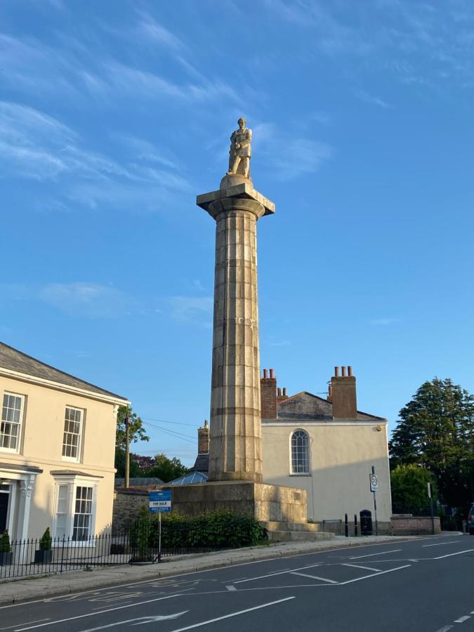 Apartment No 8 - Stay In Style In The Heart Of The Cathedral City. Truro Extérieur photo