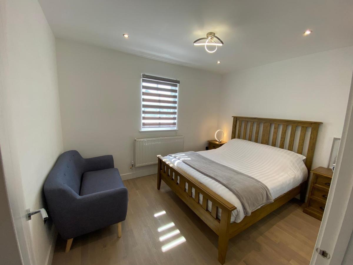 Apartment No 8 - Stay In Style In The Heart Of The Cathedral City. Truro Extérieur photo
